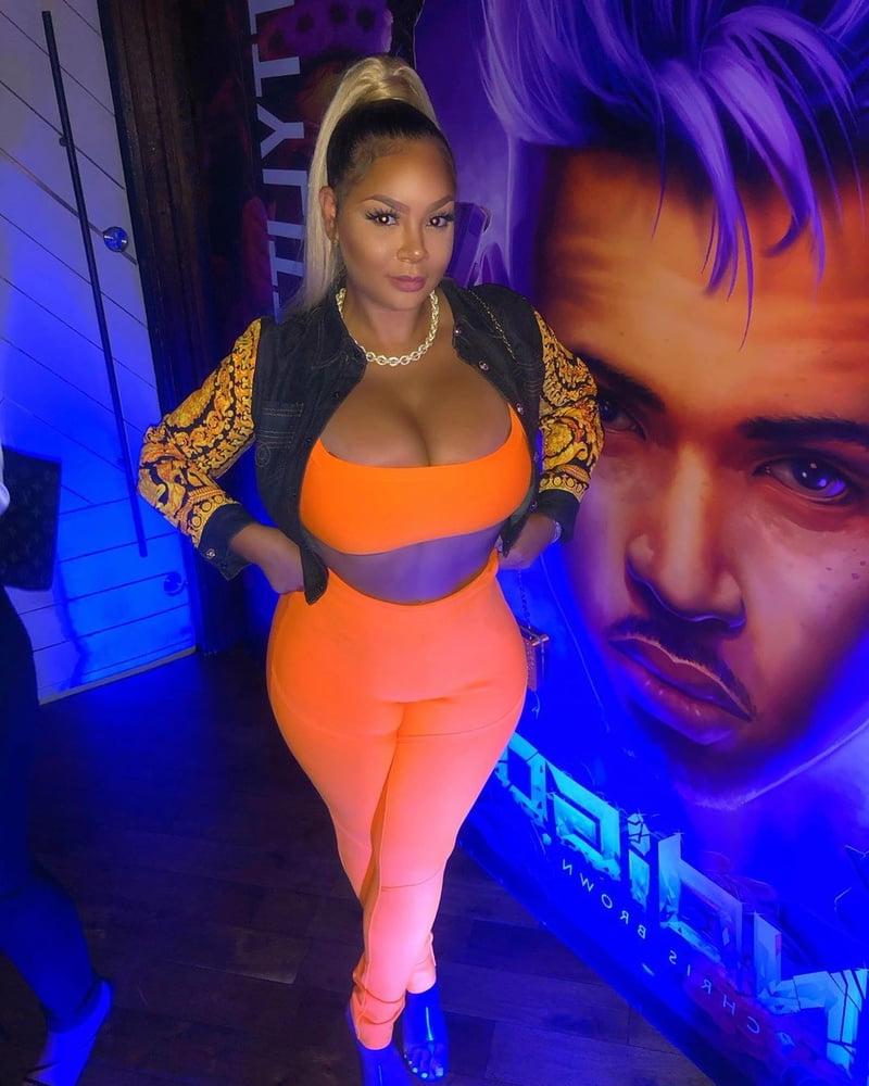 25P Curvy Girls and damn hot Asses 56