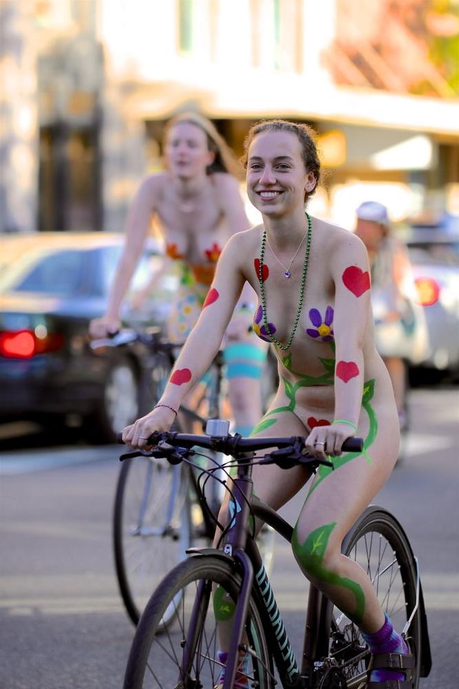 25P Girls of Bellingham WNBR 2019 world naked bike ride
