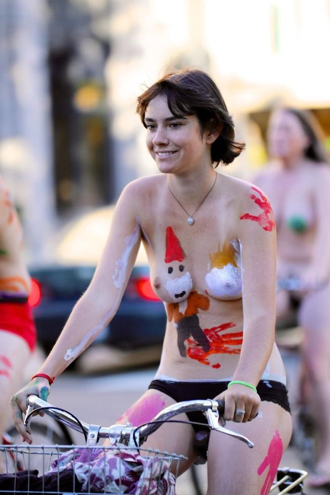 25P Girls of Bellingham WNBR 2019 world naked bike ride