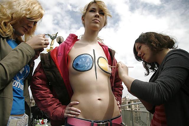 25P FEMEN - cool girls protest by public nudity - Part 3