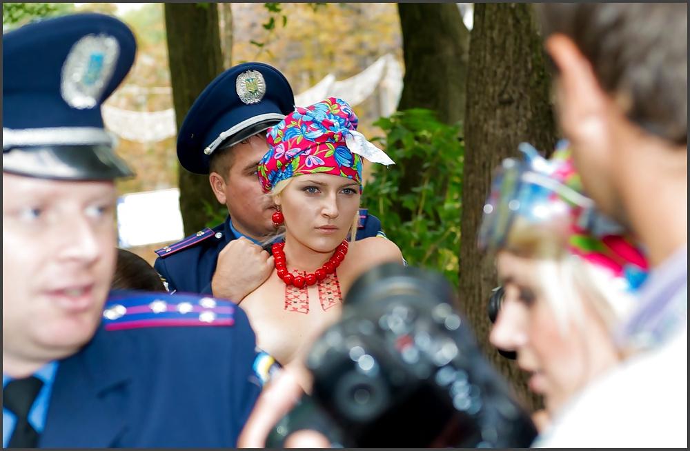 25P FEMEN - cool girls protest by public nudity - Part 3