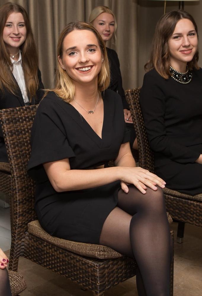 25P Spanish Graduation Girls in Pantyhose Part 2