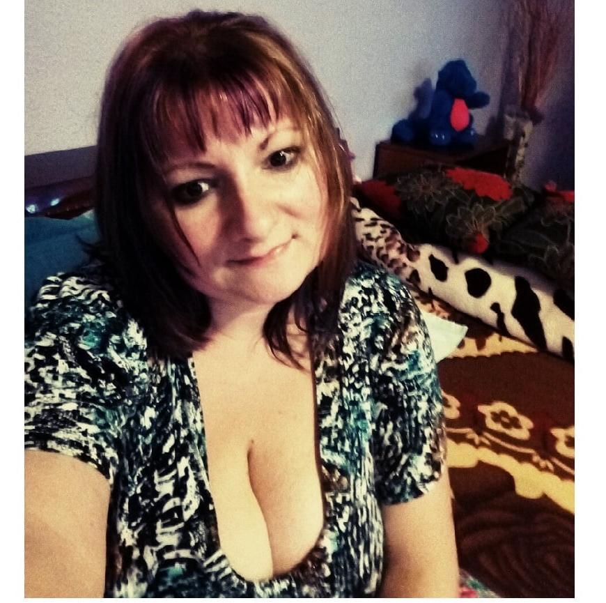 25P ROU ROMANIAN MILFS 63 MOM IS A FAT SLUT