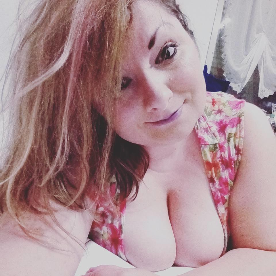 25P ROU ROMANIAN MILFS 63 MOM IS A FAT SLUT