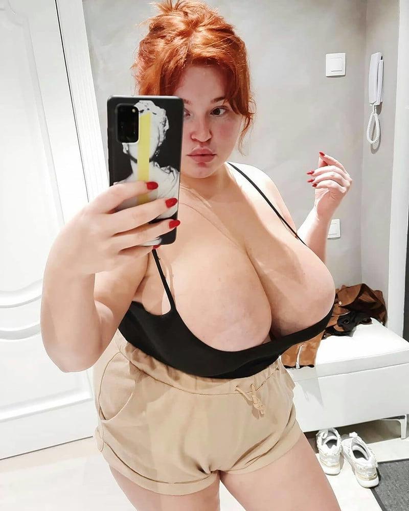 25P Curvy Girls and damn hot Asses 35