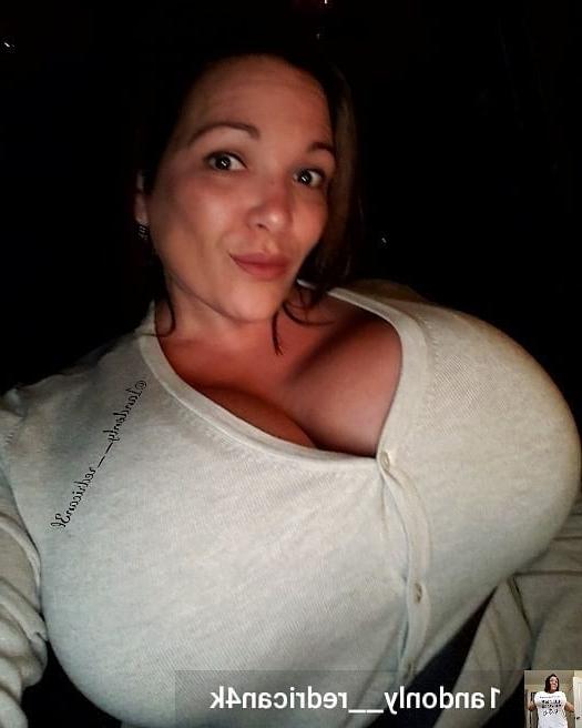 25P Curvy Girls and damn hot Asses 24