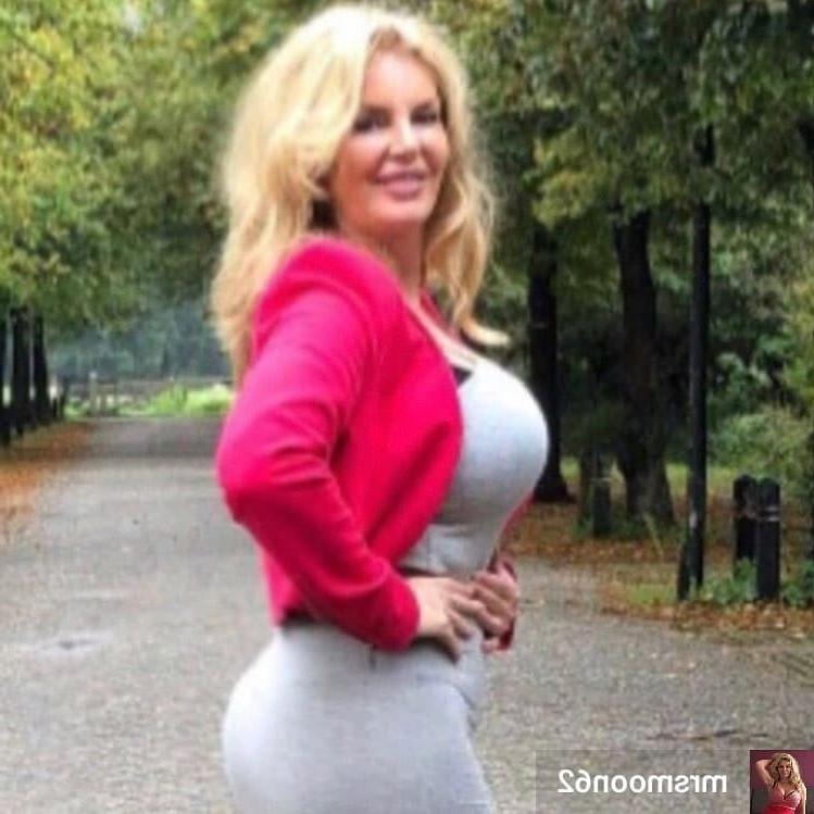 25P Curvy Girls and damn hot Asses 24