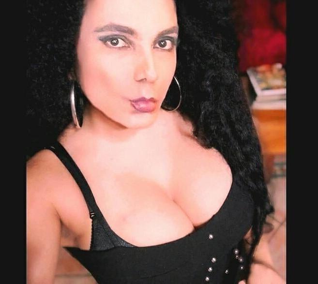 25P Curvy Girls and damn hot Asses 24
