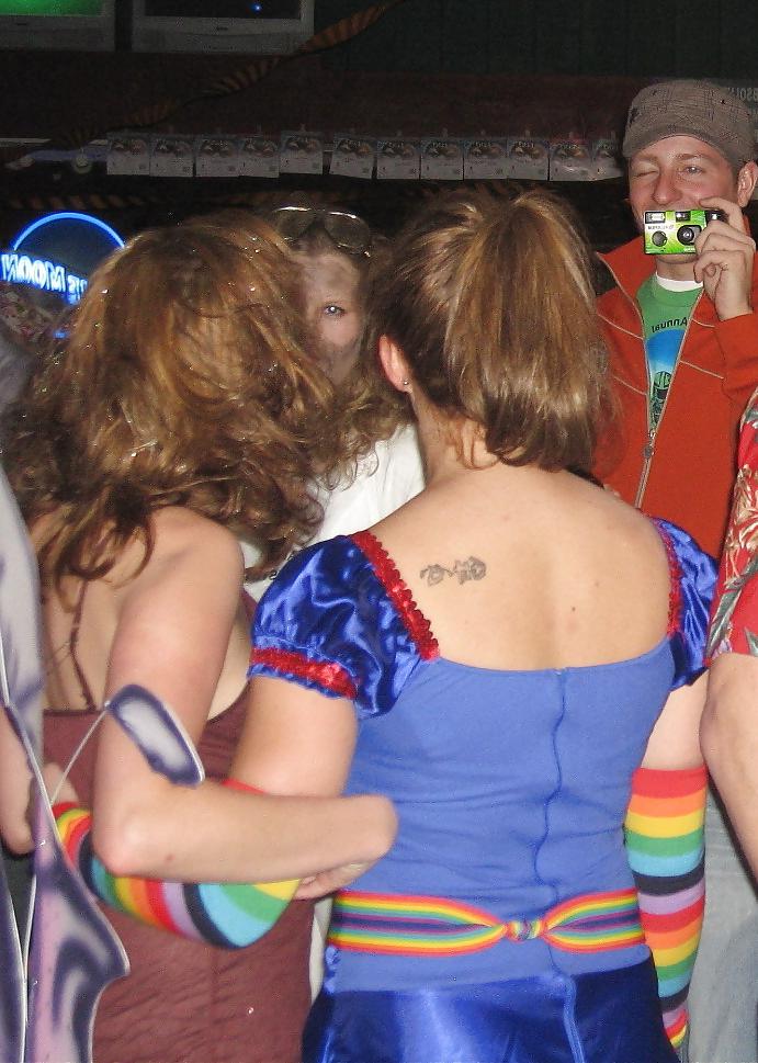13P Bisexual Barmaids