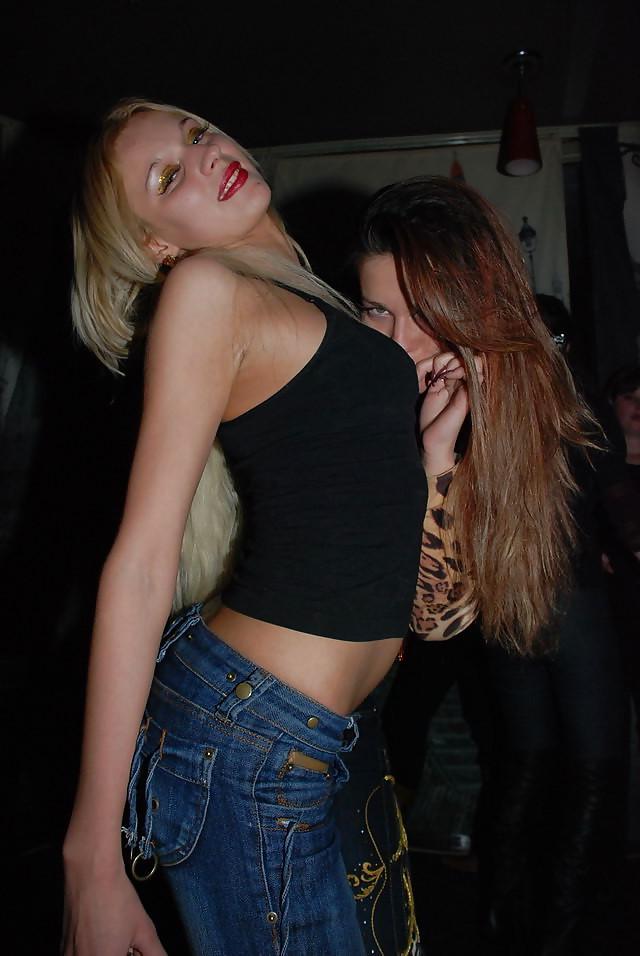 25P Beautys in jeans 28 - no porn