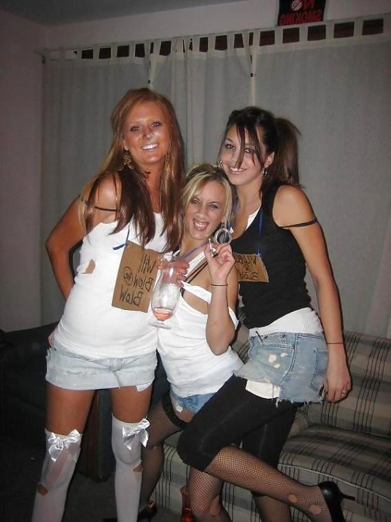 25P Beautys in jeans 28 - no porn