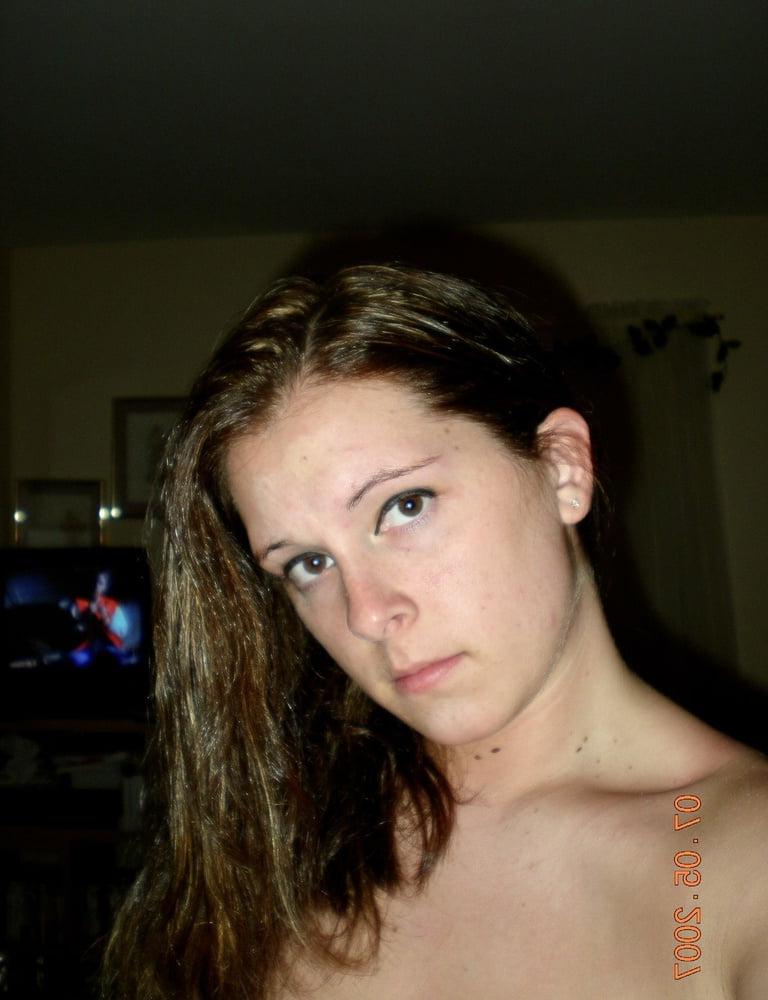 25P Curvy Big Tit Fat Ass Army Wife  MILF Whore
