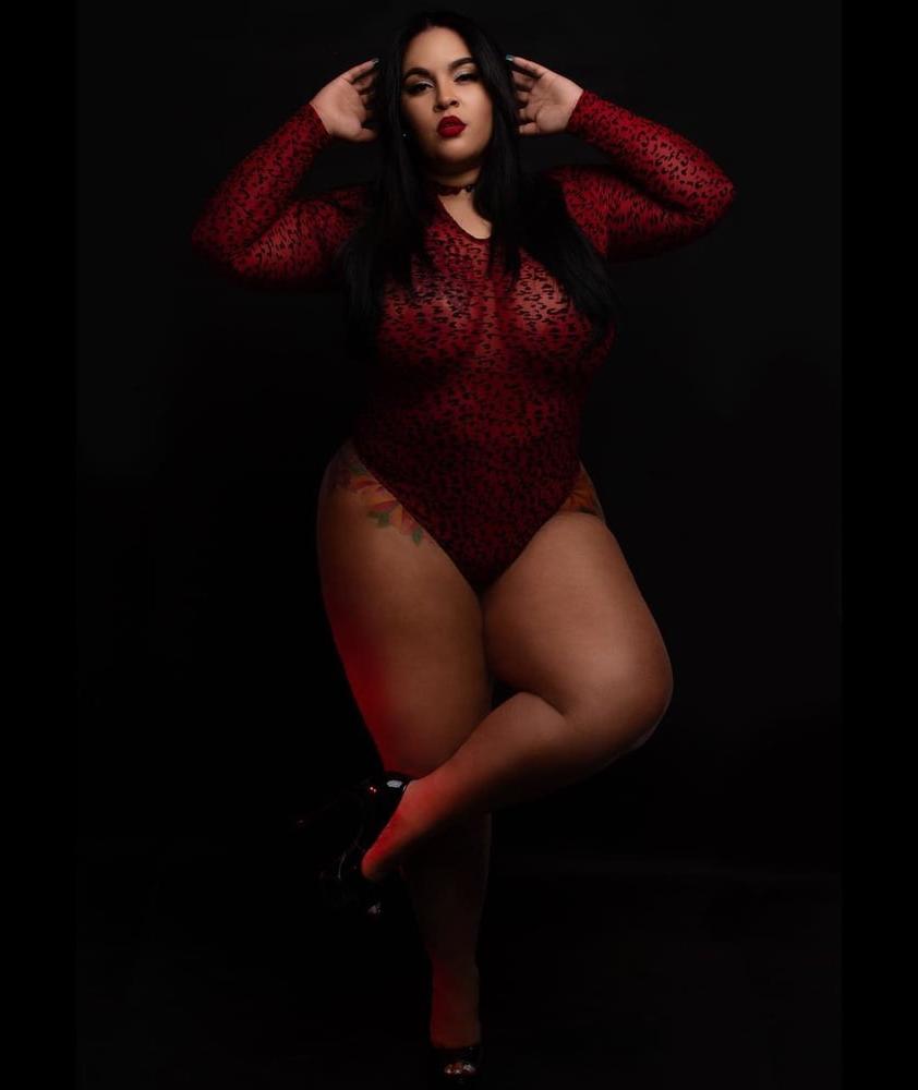 25P Curvy Girls and damn hot Asses 49