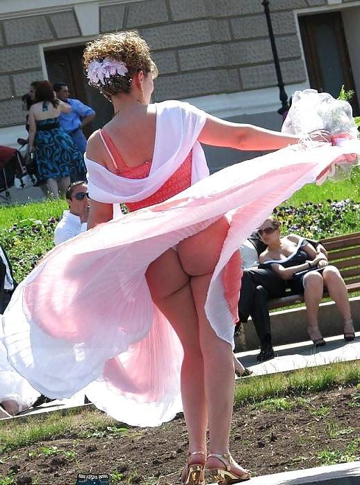 25P Beautiful Upskirt Babes 4 by Voyeur TROC