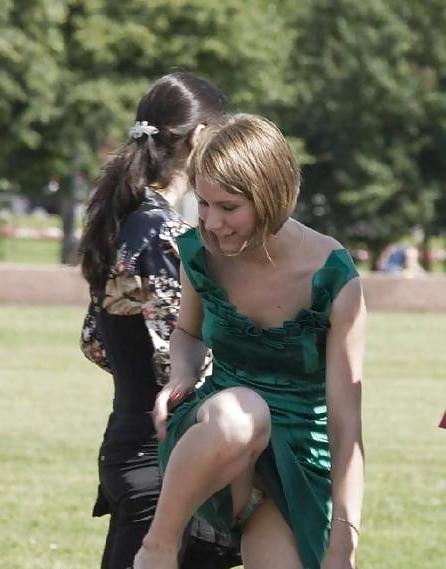 25P Beautiful Upskirt Babes 4 by Voyeur TROC