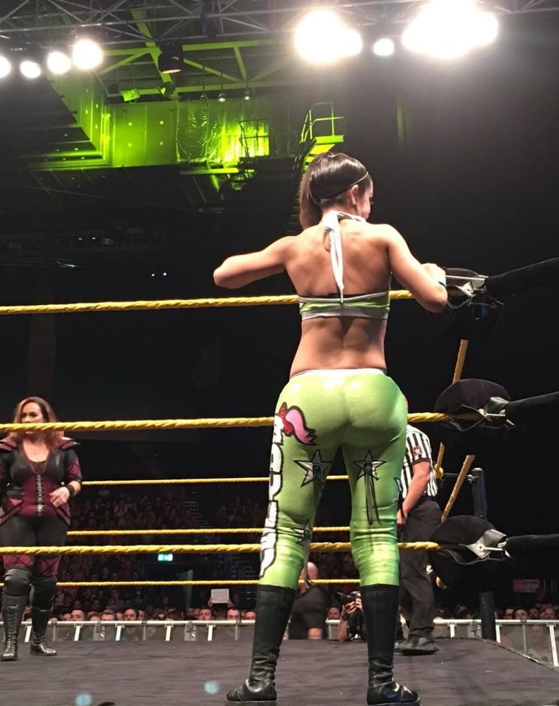 25P WWE's Bayley and big fat ass!