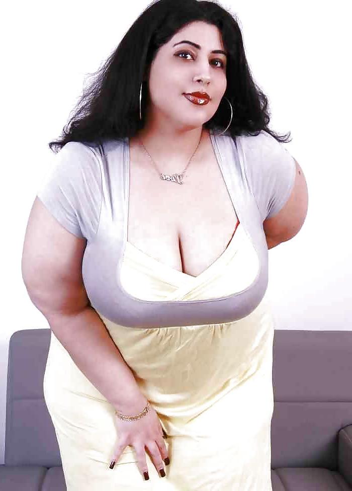 25P Curvy Beauties 26 Bekleidete Ausgabe