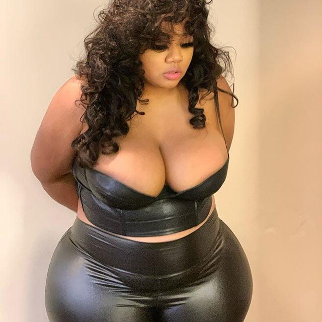 21P curvy girls