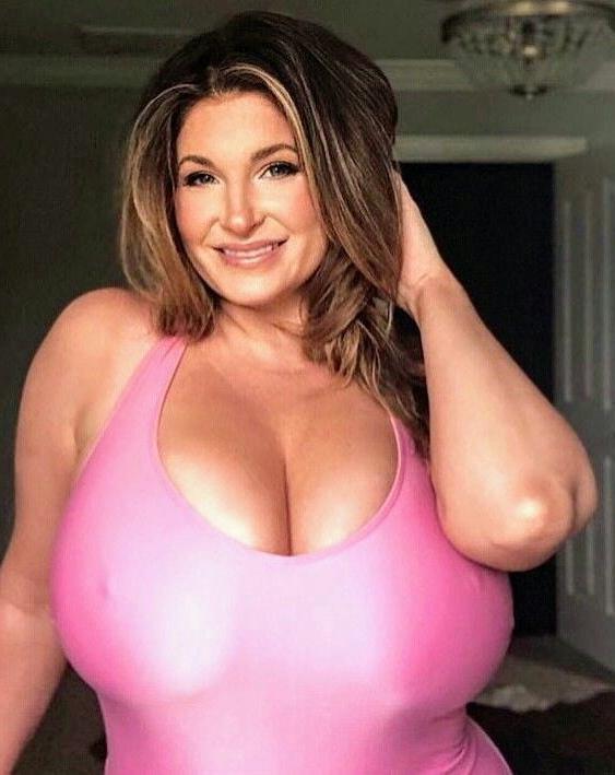 25P Curvy Girls and damn hot Asses 66
