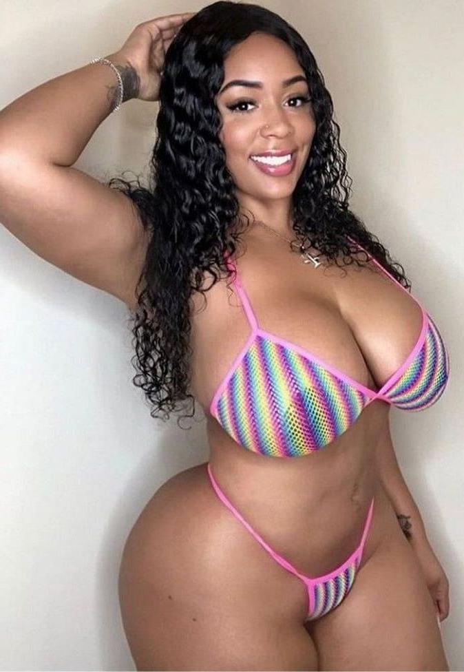 25P Curvy Girls and damn hot Asses 66