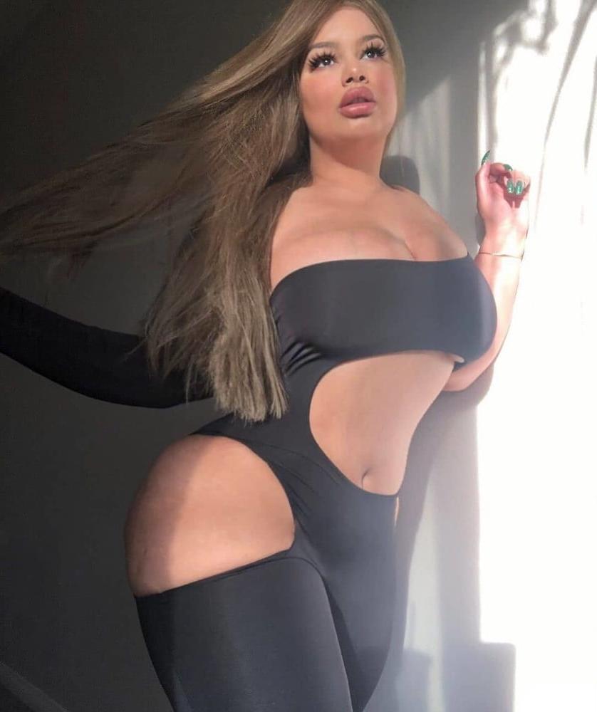 25P Curvy Girls and damn hot Asses 46