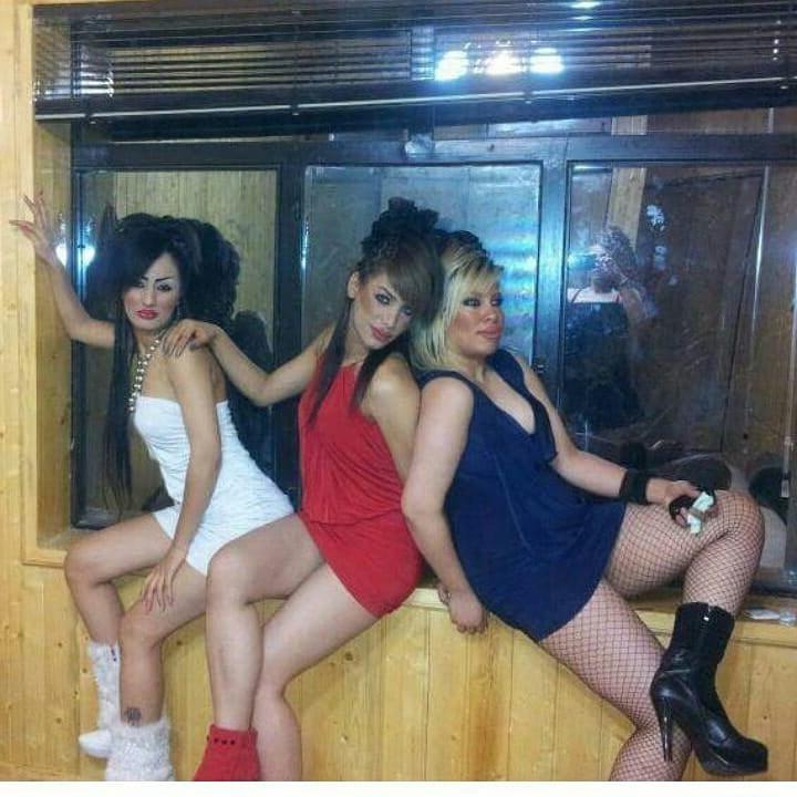 25P Curvy Girls and damn hot Asses 25