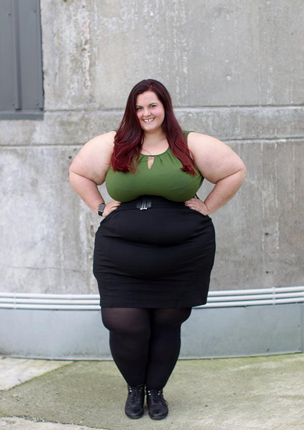 25P Fat Chicks With Deceptively Thin Faces 14