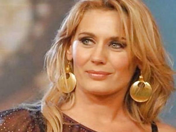 15P Rocio Marengo Hot Argentinian Milf