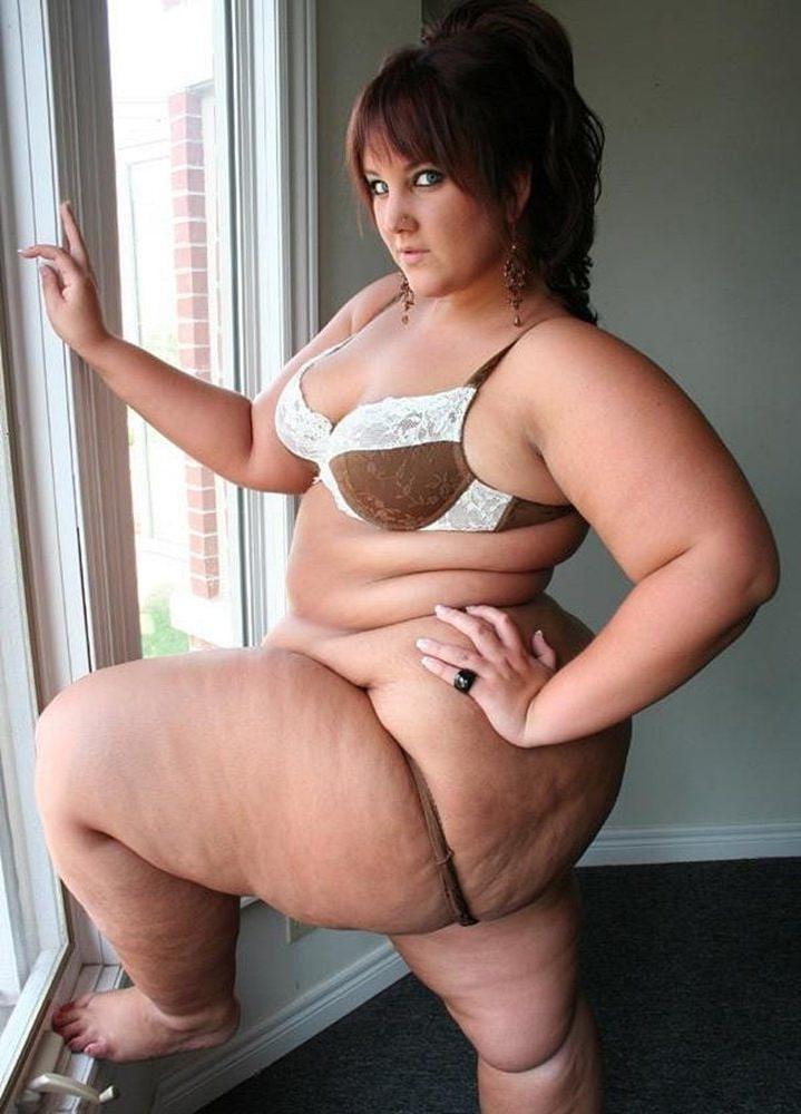 25P Fat Chicks With Deceptively Thin Faces 13