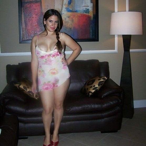 25P Curvy Girls and damn hot Asses 29