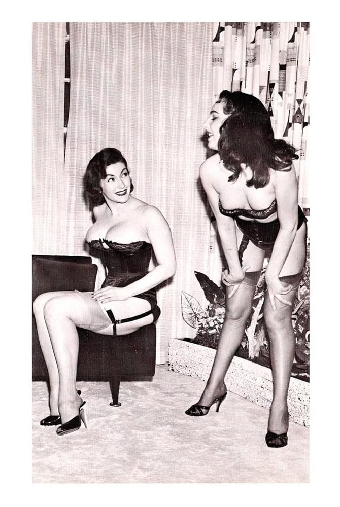 25P Mistress in Satin - Diane Kaye - 1960'S