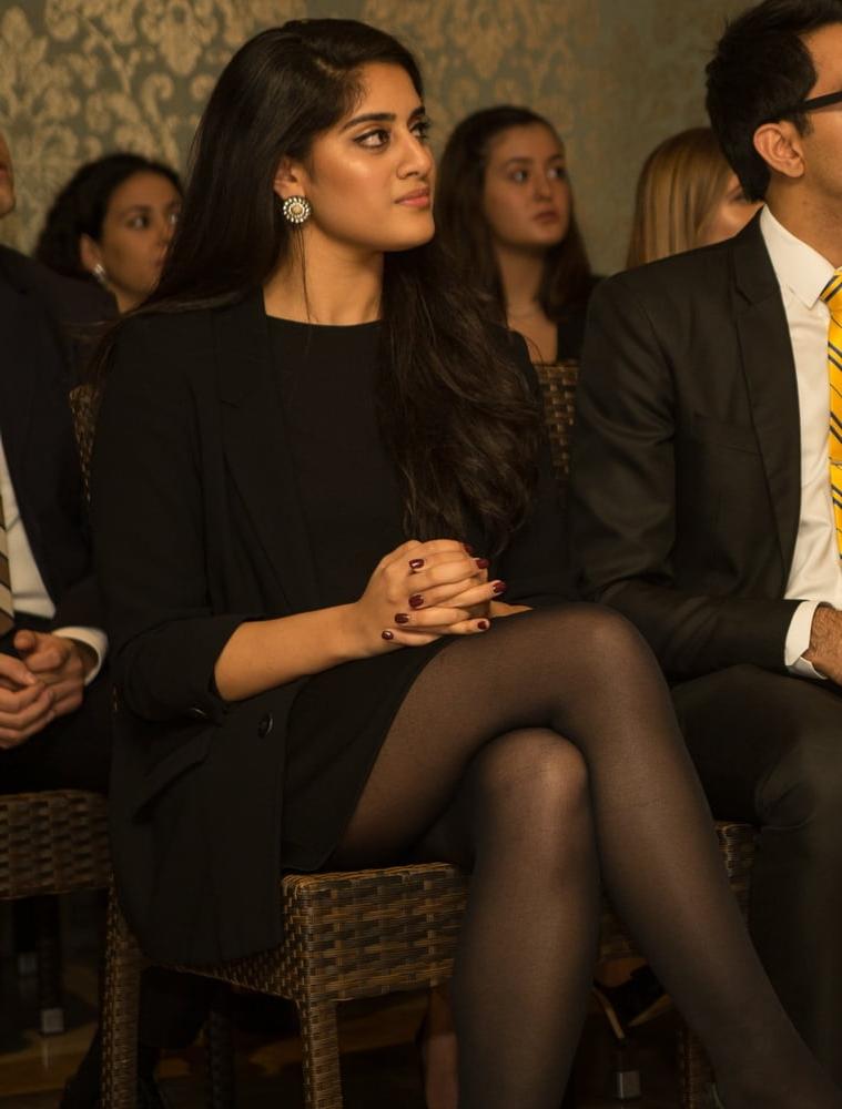 25P Spanish Graduation Girls in Pantyhose Part 1