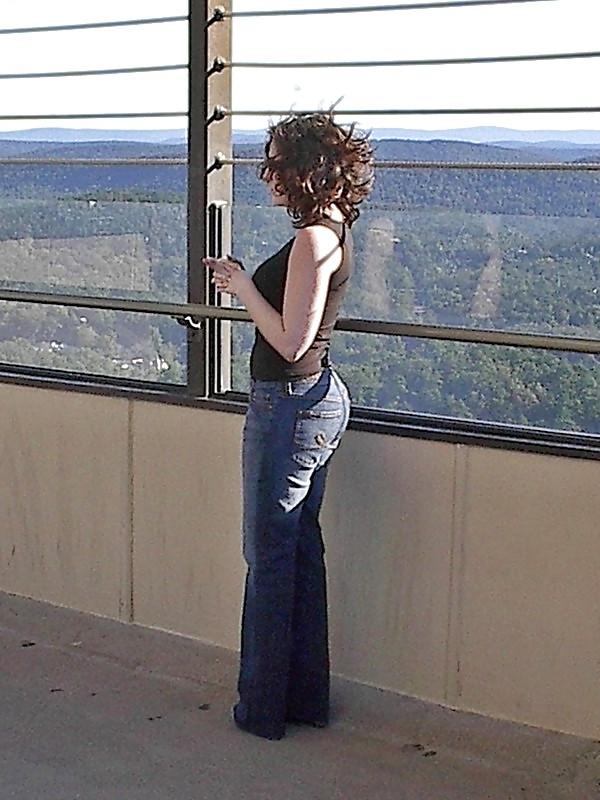25P Queens in jeans CXVII - Hand- and Blowjobs