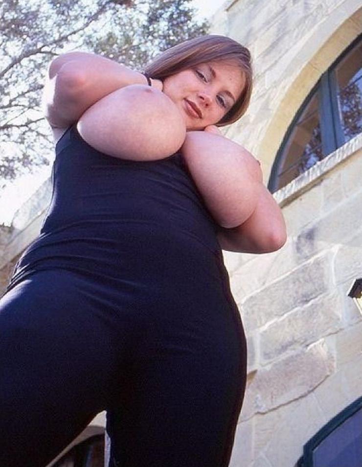 25P Curvy Girls and damn hot Asses 53