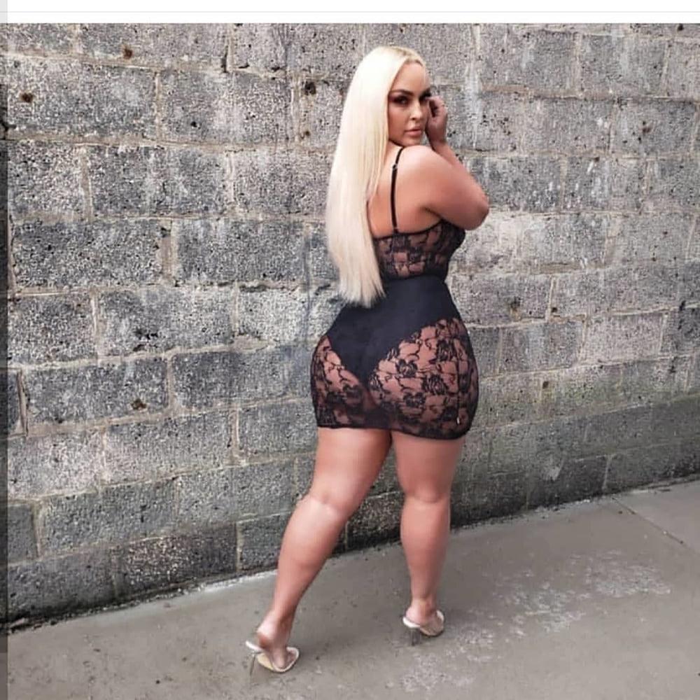 25P Curvy Girls and damn hot Asses 28
