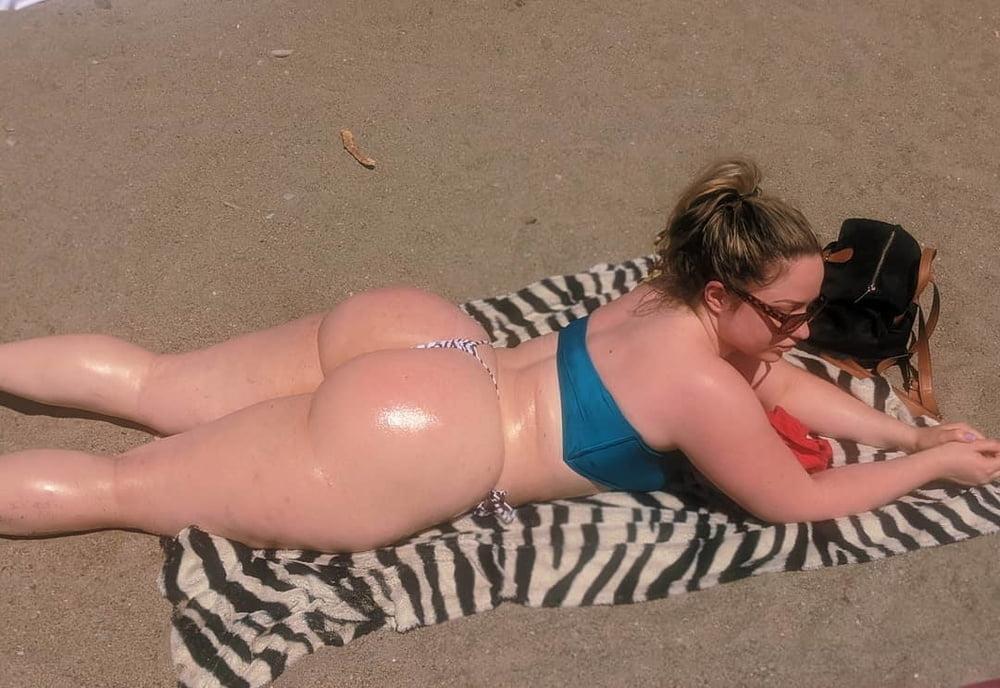 25P Curvy Girls and damn hot Asses 39