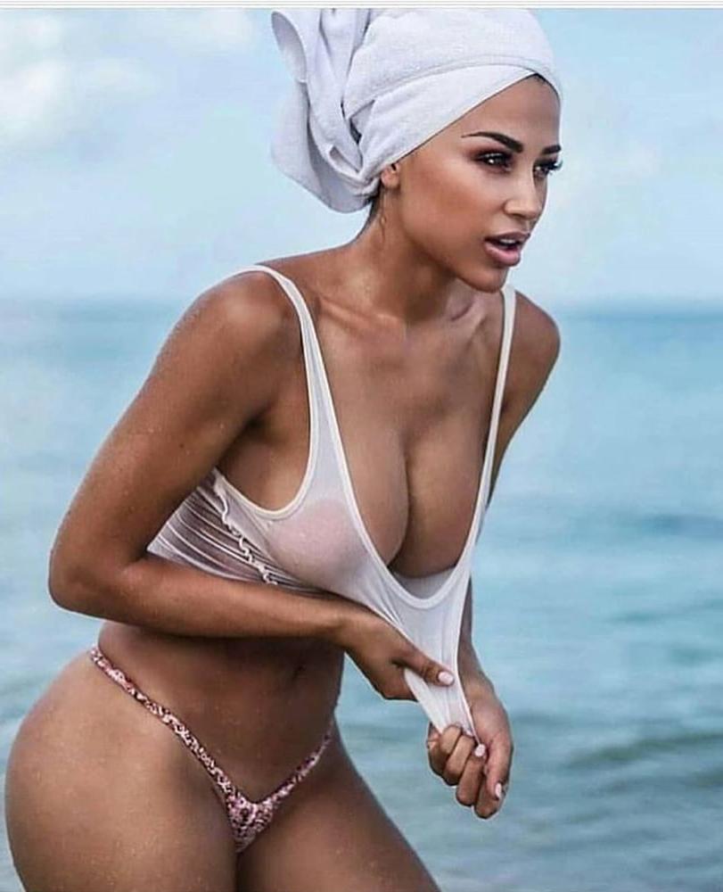 25P Curvy Girls and damn hot Asses 12