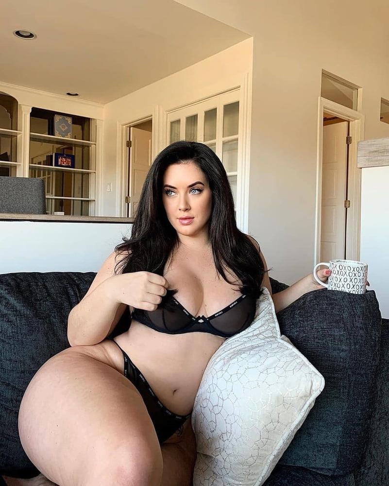 25P Curvy Girls and damn hot Asses 32