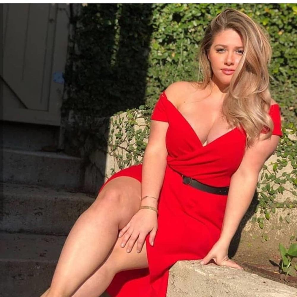 25P Curvy Girls and damn hot Asses 32