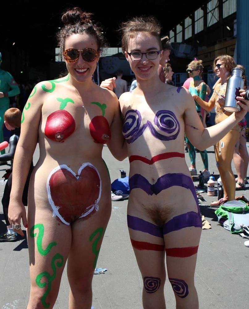 25P Outside Nudity 3