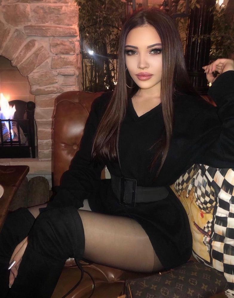 19P Turkish Instagram Girls 129 Slut Zeynep