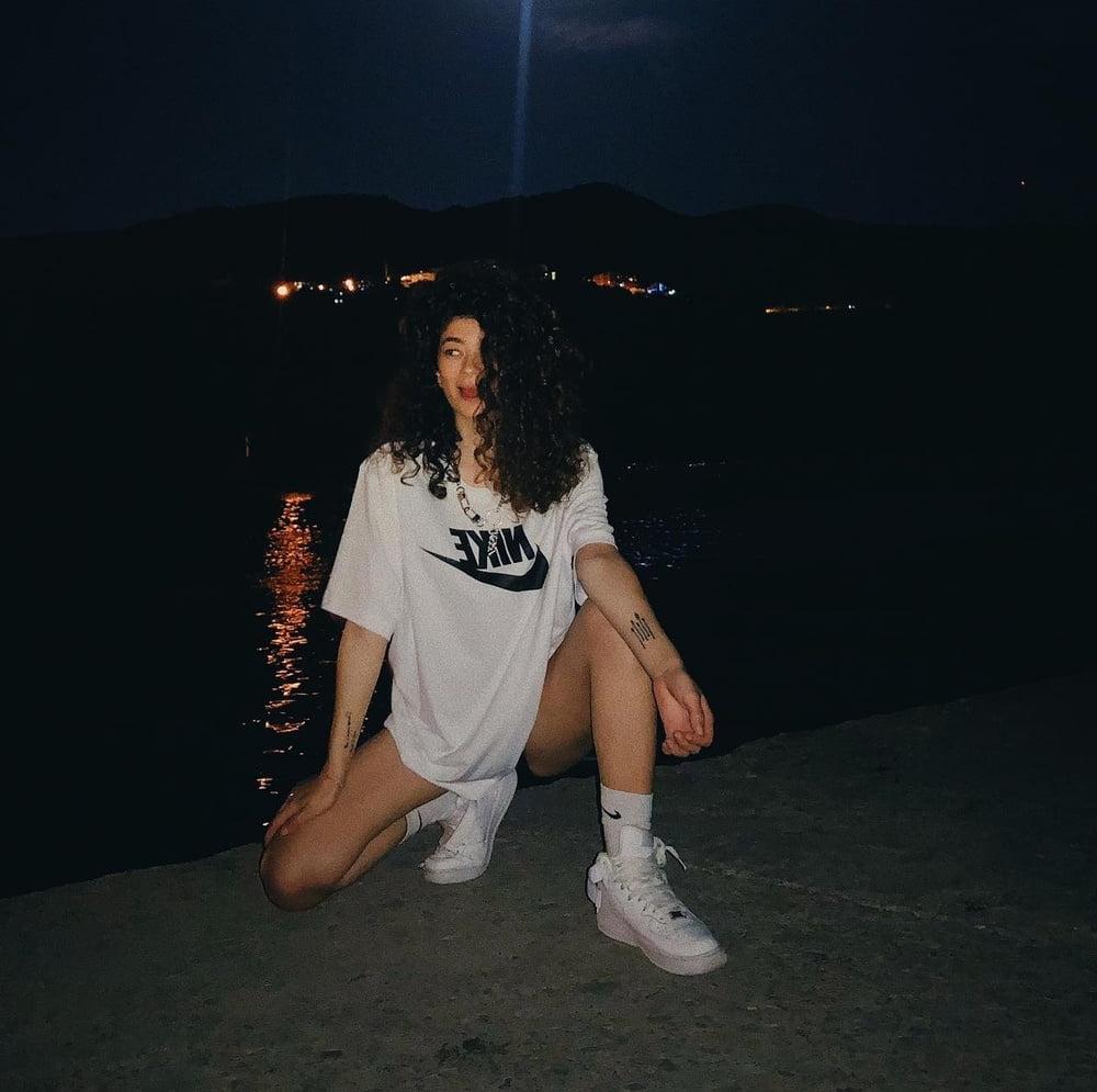 18P Turkish Instagram Girls 118 Curly Begum