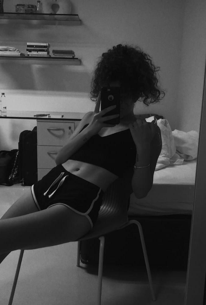 18P Turkish Instagram Girls 118 Curly Begum
