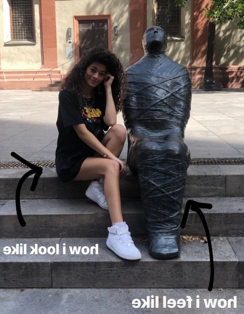 18P Turkish Instagram Girls 118 Curly Begum