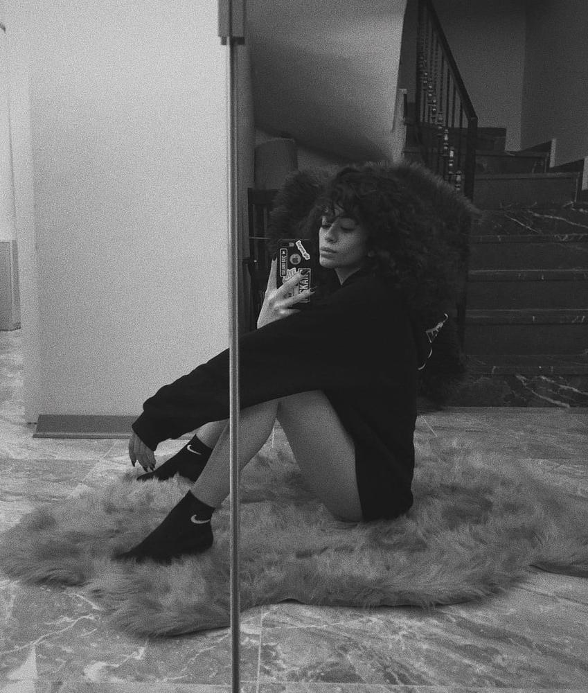 18P Turkish Instagram Girls 118 Curly Begum