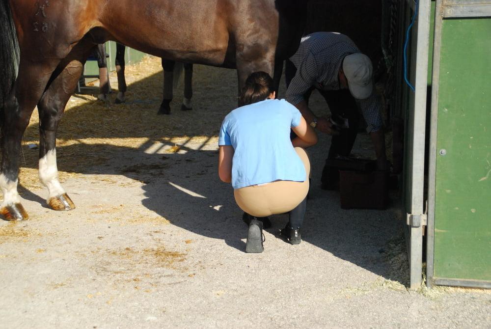 25P girls in jodhpurs 3