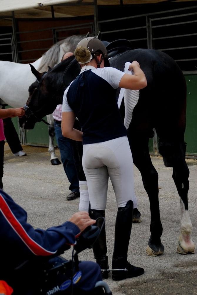 25P girls in jodhpurs 3