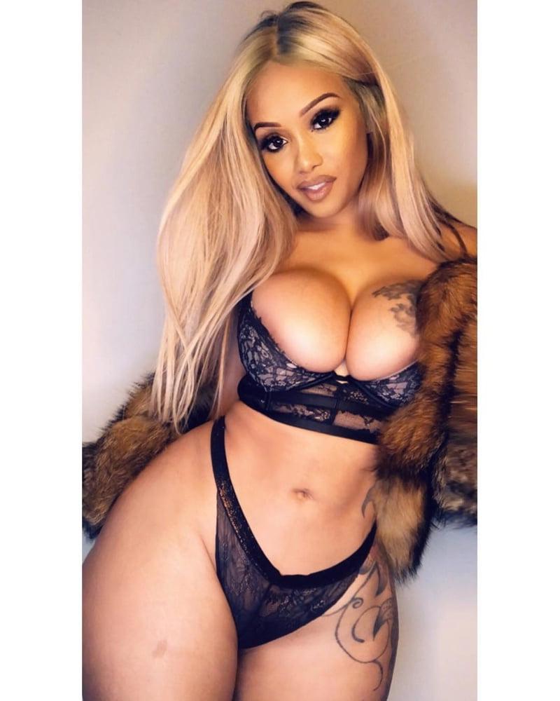 25P Curvy Girls and damn hot Asses 13