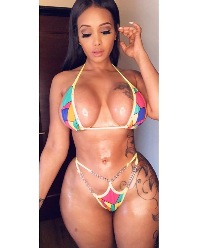 25P Curvy Girls and damn hot Asses 13