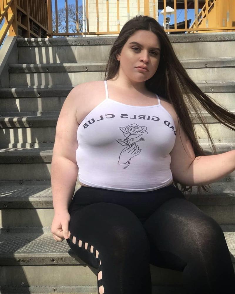 25P Wide Hips - Amazing Curves - Big Girls - Fat Asses (16)